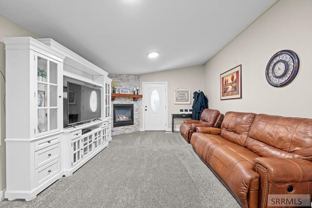 853 E 900 N Property Photo 19