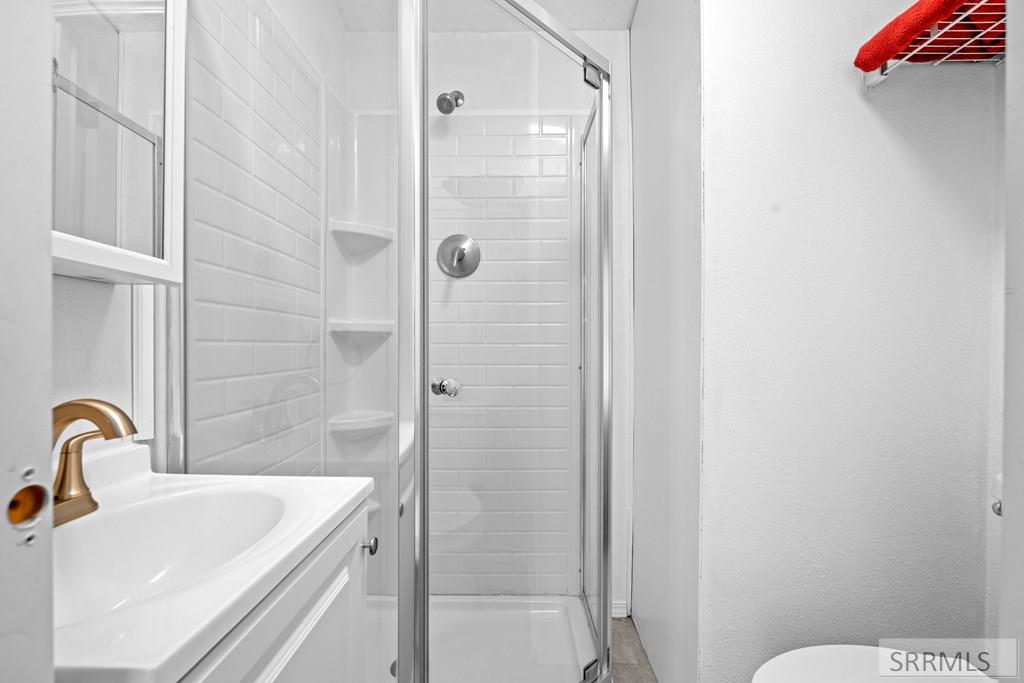 853 E 900 N Property Photo 36