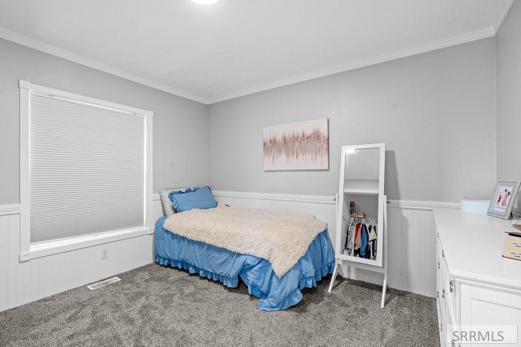 853 E 900 N Property Photo 50