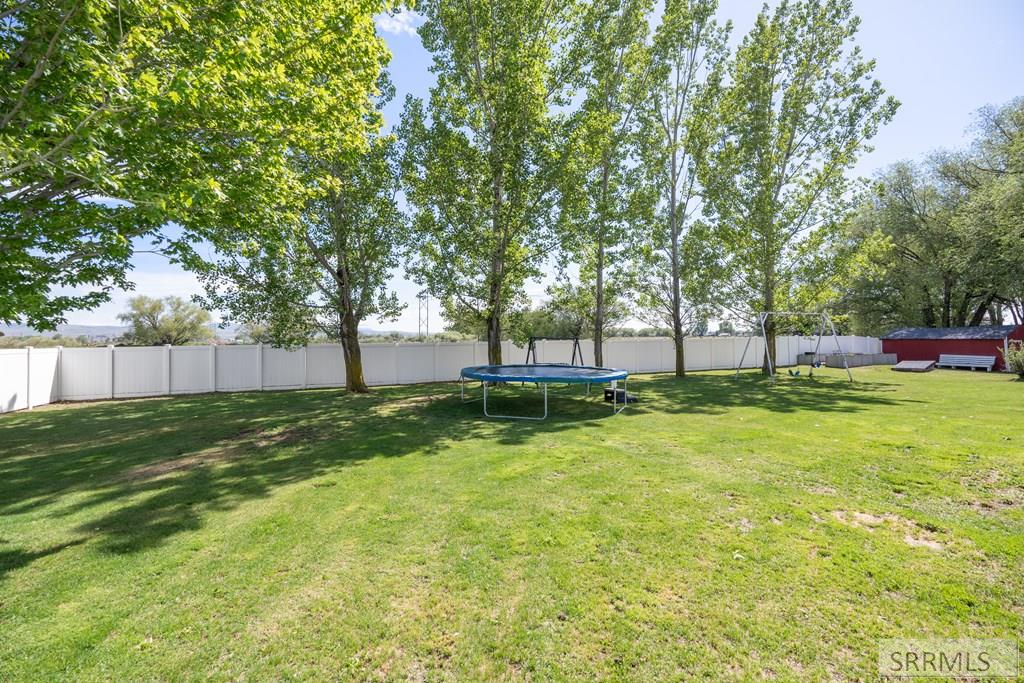 853 E 900 N Property Photo 69