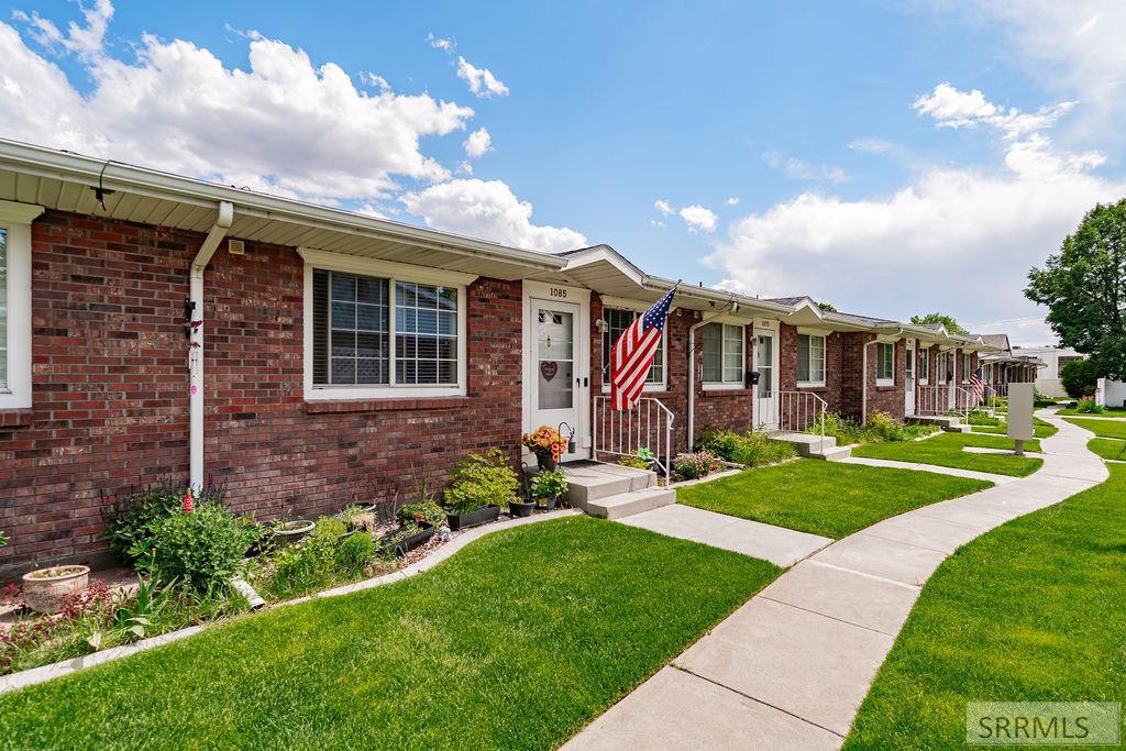 1085 Canal Property Photo 1