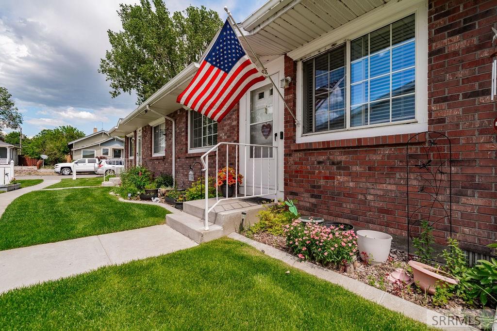 1085 Canal Property Photo 5