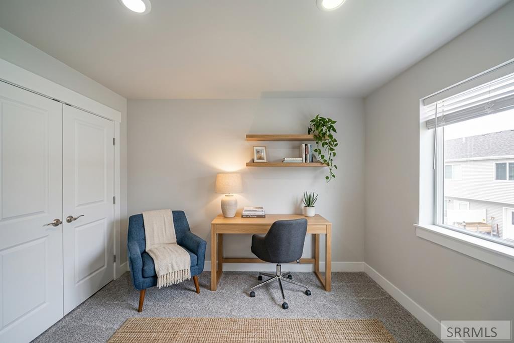 2015 1501 Lawrence Lane # 1501 Property Photo 20