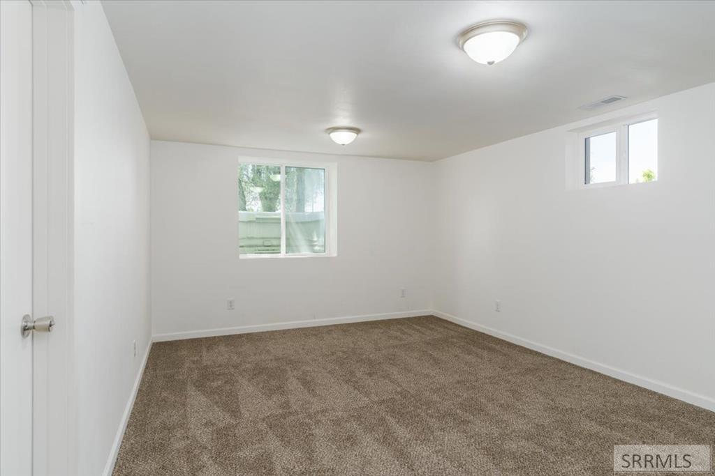 511 E Poplar Street Property Photo 26