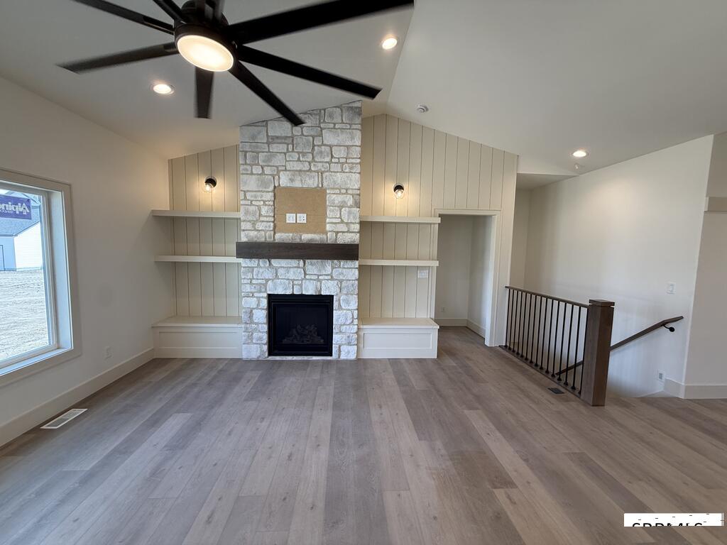 566 Stonebridge Property Photo 6