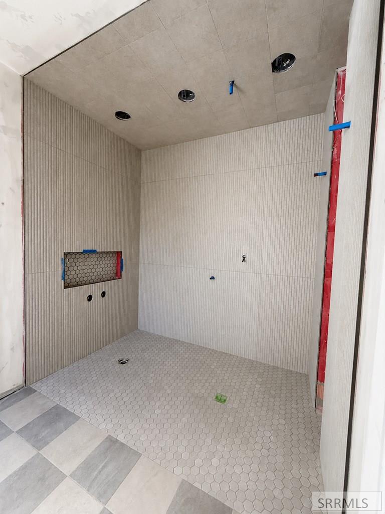 566 Stonebridge Property Photo 7
