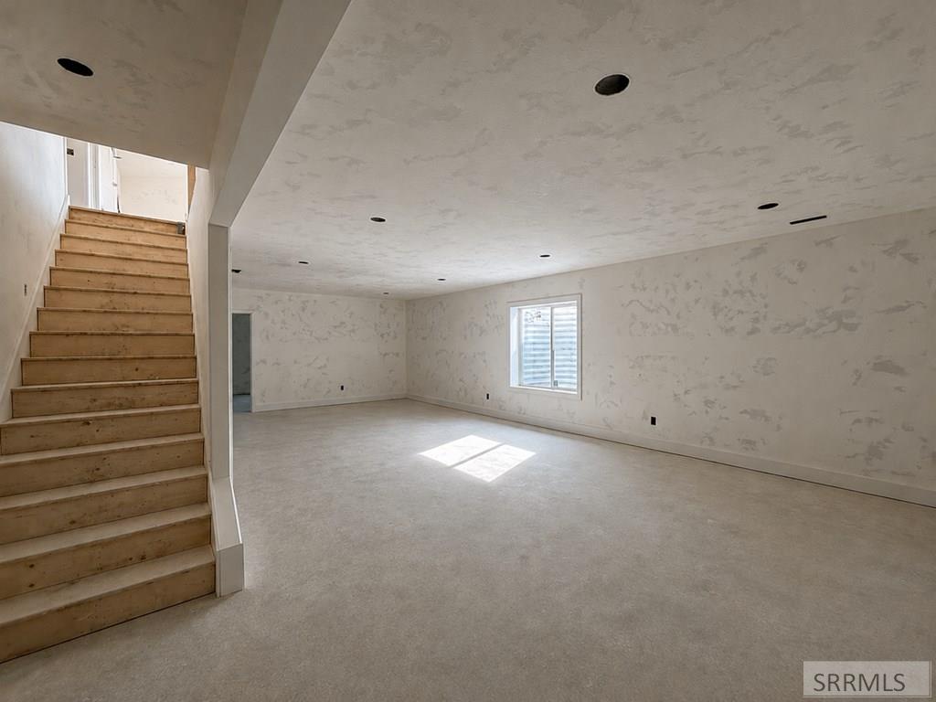 566 Stonebridge Property Photo 12