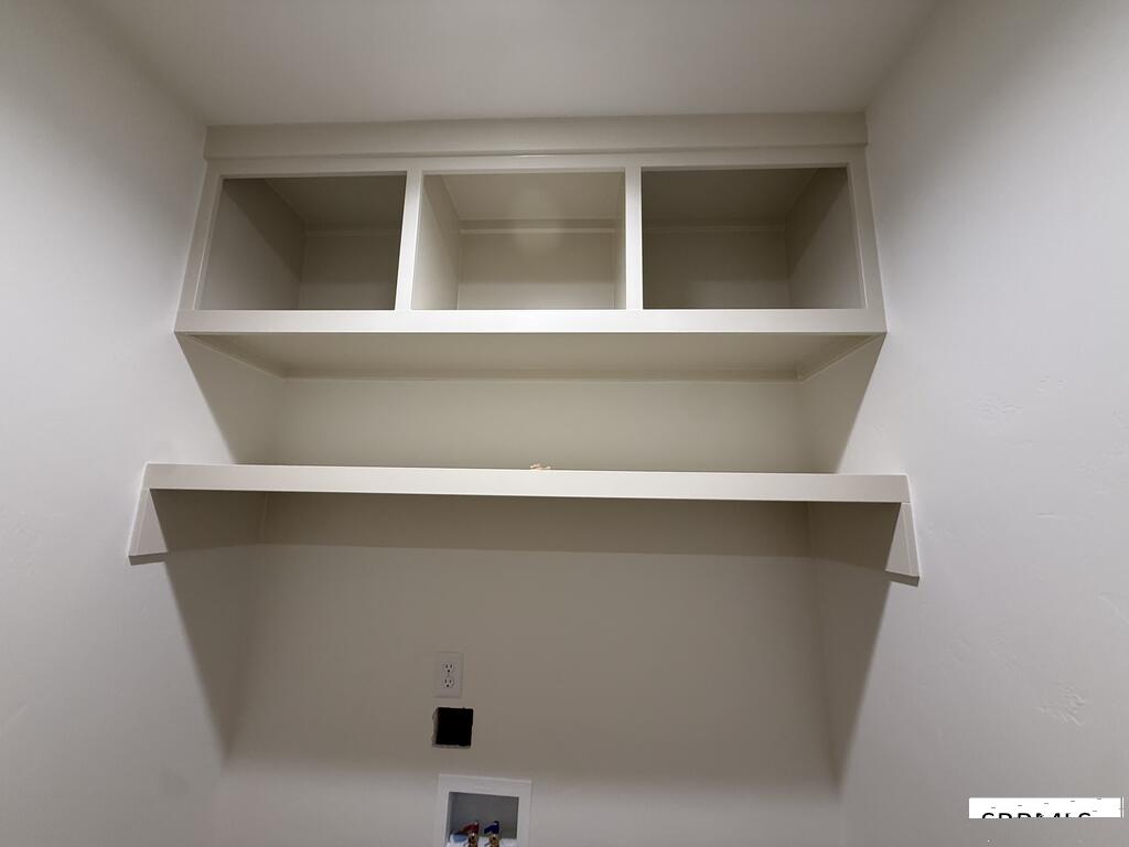 566 Stonebridge Property Photo 23
