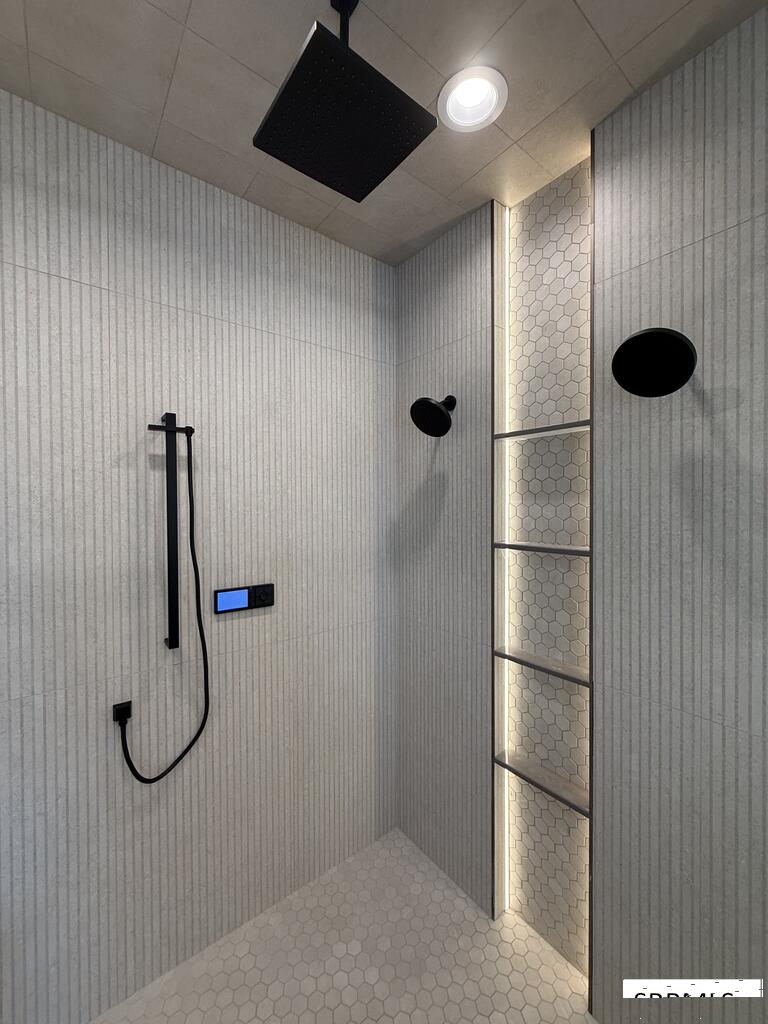 566 Stonebridge Property Photo 30