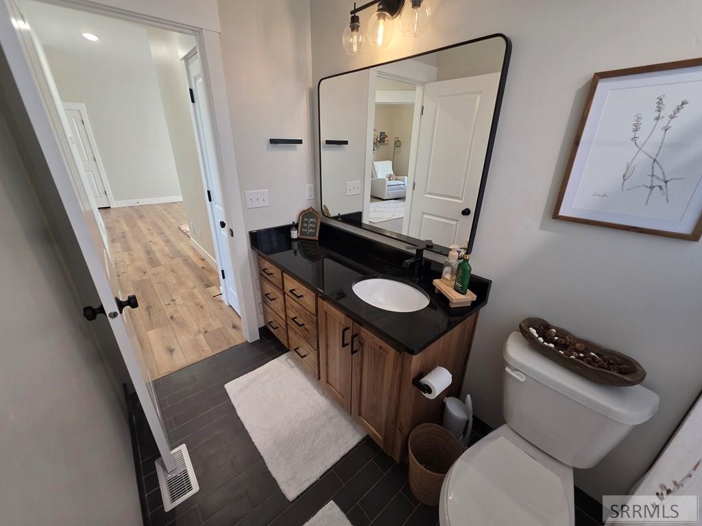 1104 Cypress Loop Property Photo 37