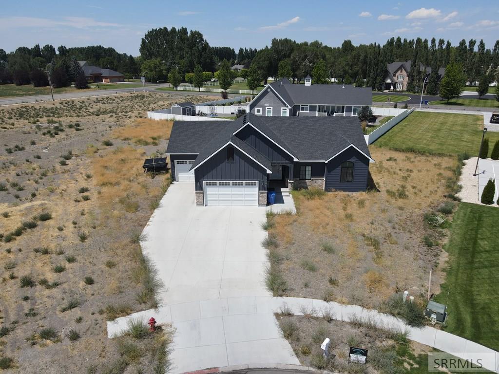 1104 Cypress Loop Property Photo 41