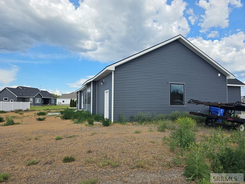 1104 Cypress Loop Property Photo 54