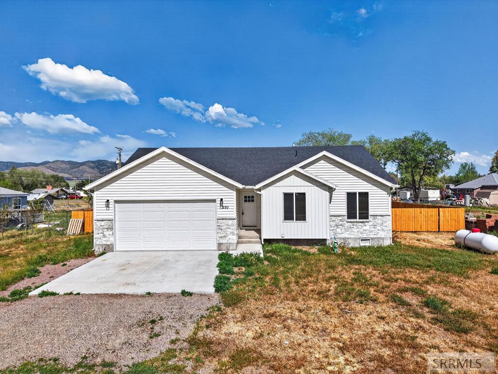 250 N 200 W Property Photo 1