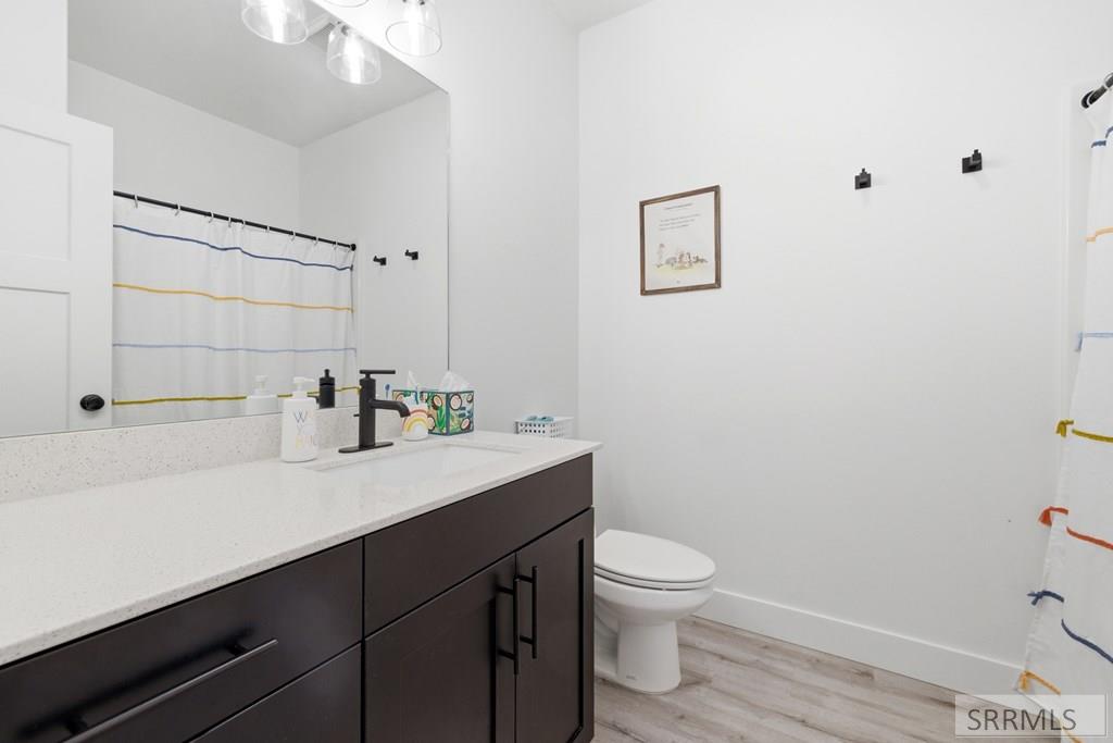 2857 E Brooklyn Street Property Photo 8