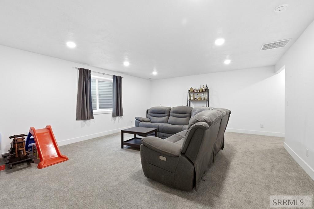 2857 E Brooklyn Street Property Photo 25