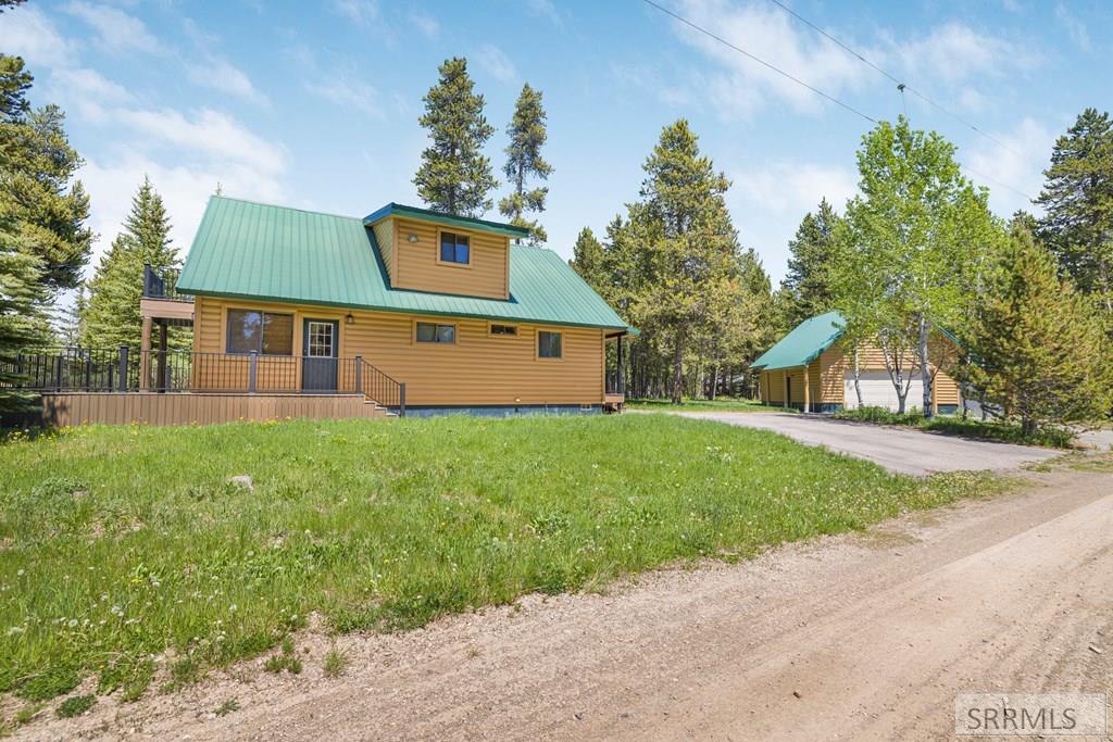 4001 Otter Trail Property Photo 3