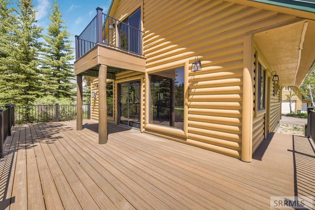 4001 Otter Trail Property Photo 7