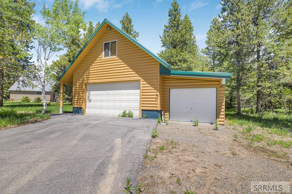 4001 Otter Trail Property Photo 10
