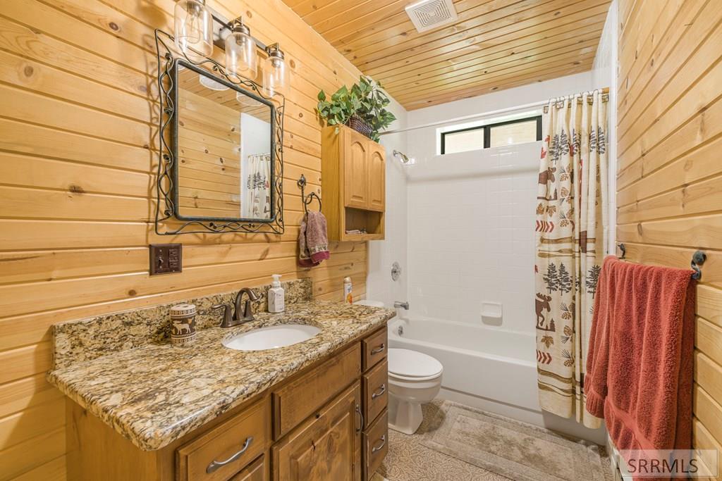 4001 Otter Trail Property Photo 24