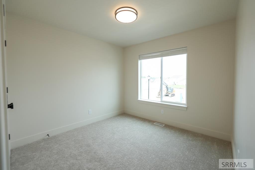 1180 Sharra Avenue Property Photo 13