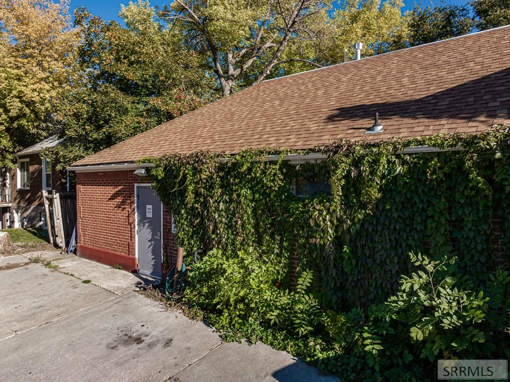604 S 8th Avenue Property Photo 8