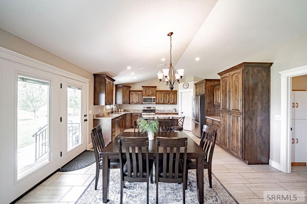 6334 Glen Abby Circle Property Photo 14