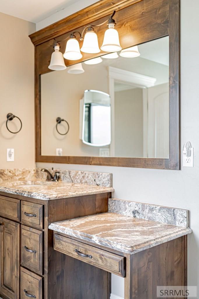 6334 Glen Abby Circle Property Photo 31