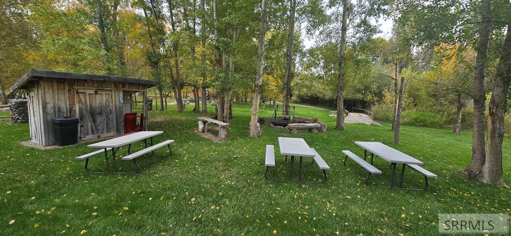 448 N 4108 E Property Photo 14
