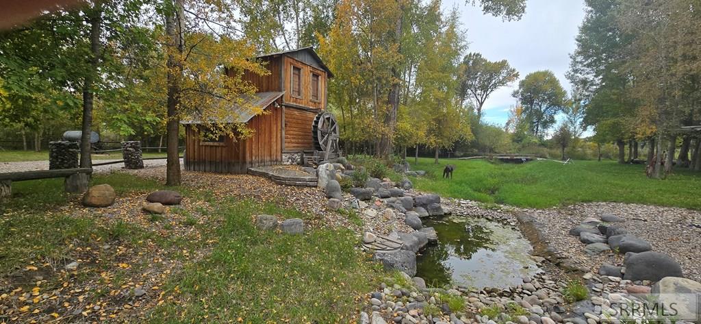 448 N 4108 E Property Photo 16