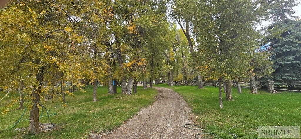 448 N 4108 E Property Photo 18