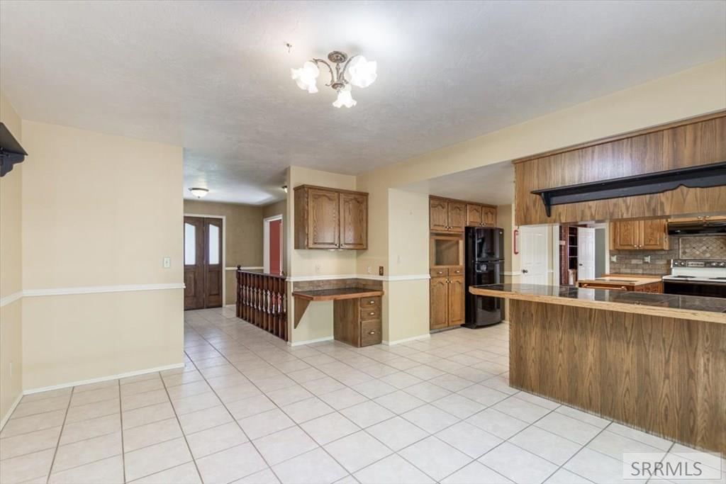 448 N 4108 E Property Photo 38