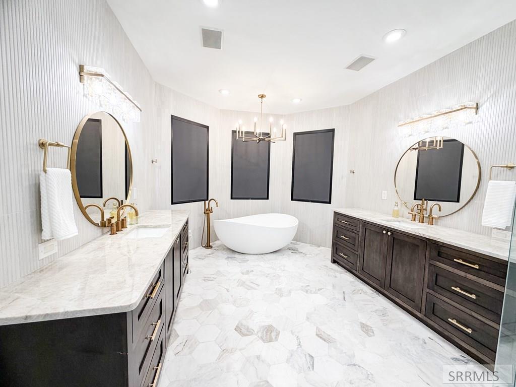 7955 S Black Hawk Drive Property Photo 22