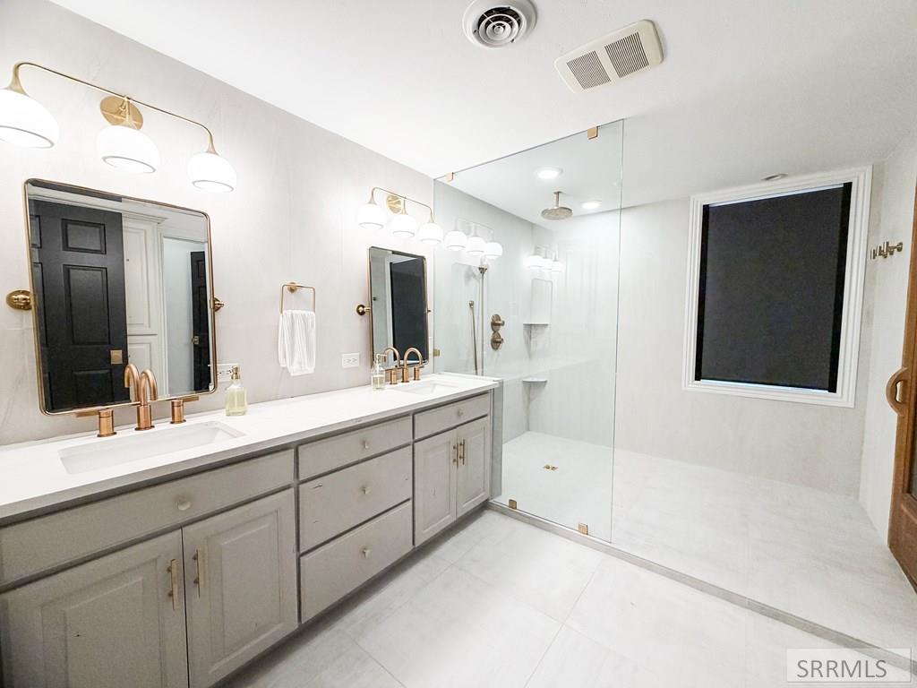 7955 S Black Hawk Drive Property Photo 40