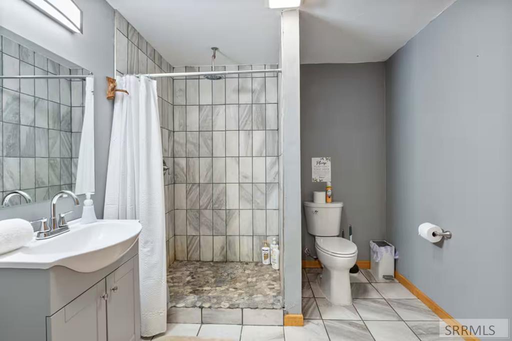 5135 E Rees Drive Property Photo 23