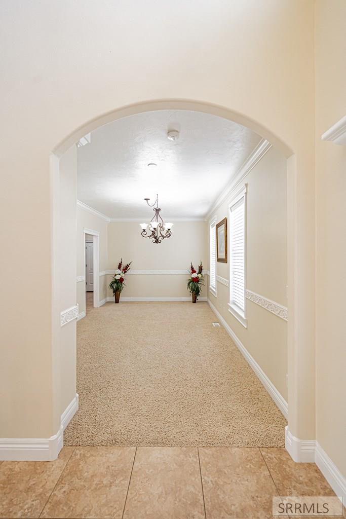 5930 E Pheasant Drive Property Photo 12