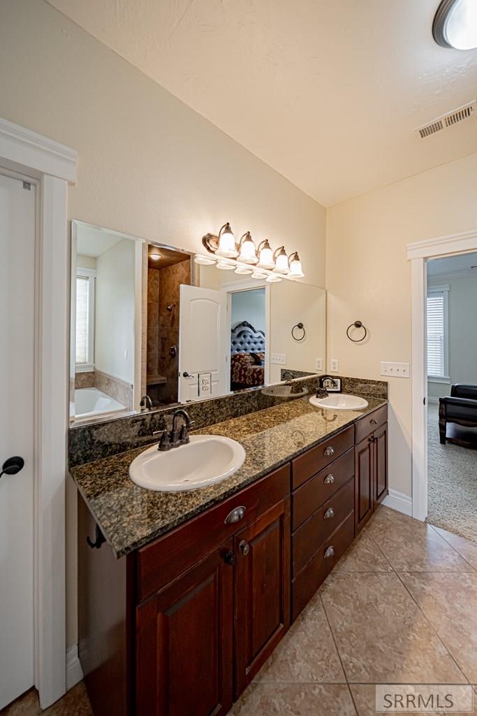 5930 E Pheasant Drive Property Photo 43
