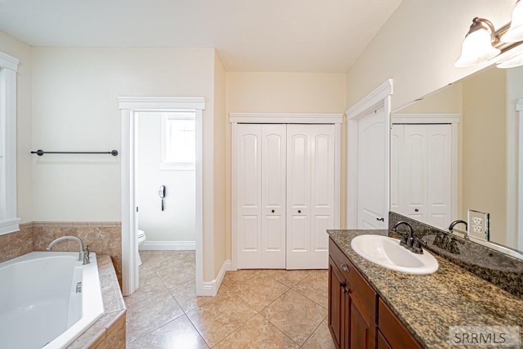 5930 E Pheasant Drive Property Photo 43