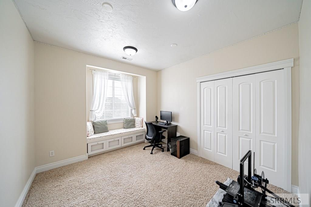 5930 E Pheasant Drive Property Photo 47
