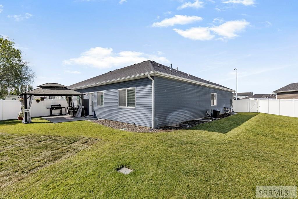 233 Park View Loop Property Photo 31
