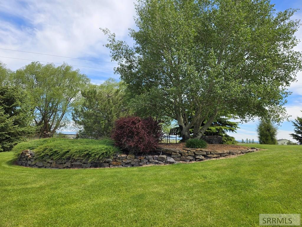 674 N 2800 E Property Photo 7