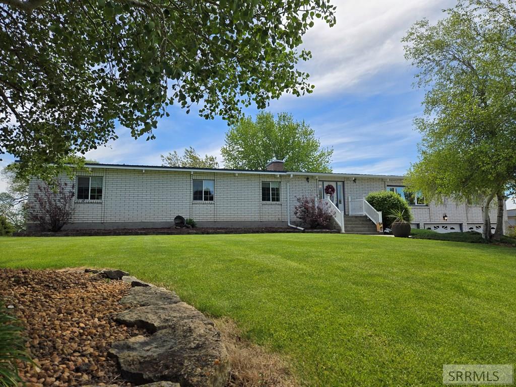 674 N 2800 E Property Photo 8