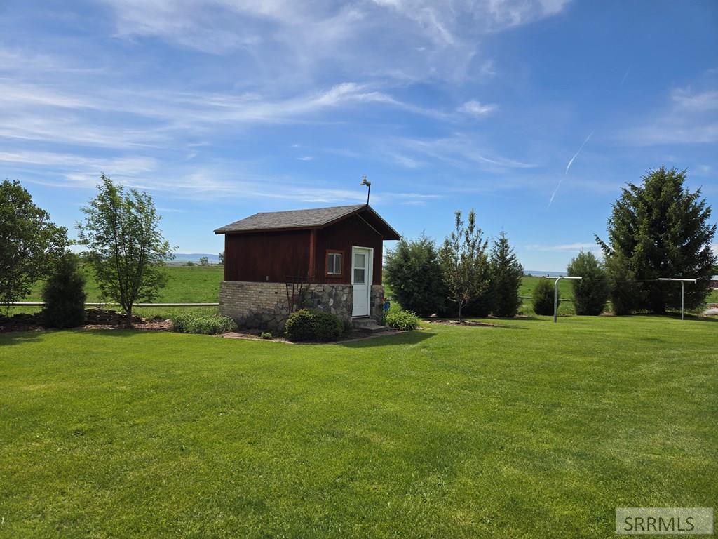 674 N 2800 E Property Photo 14