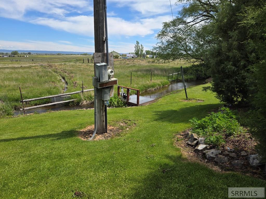674 N 2800 E Property Photo 19