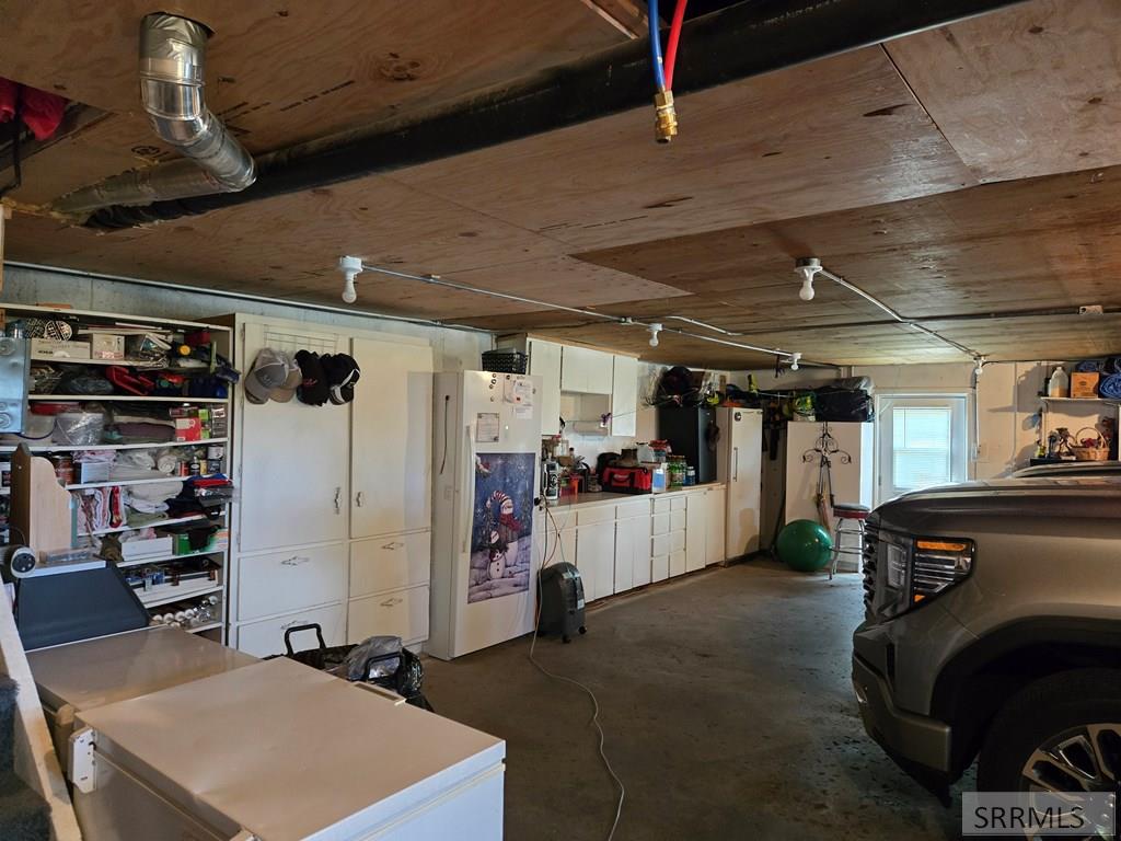 674 N 2800 E Property Photo 21