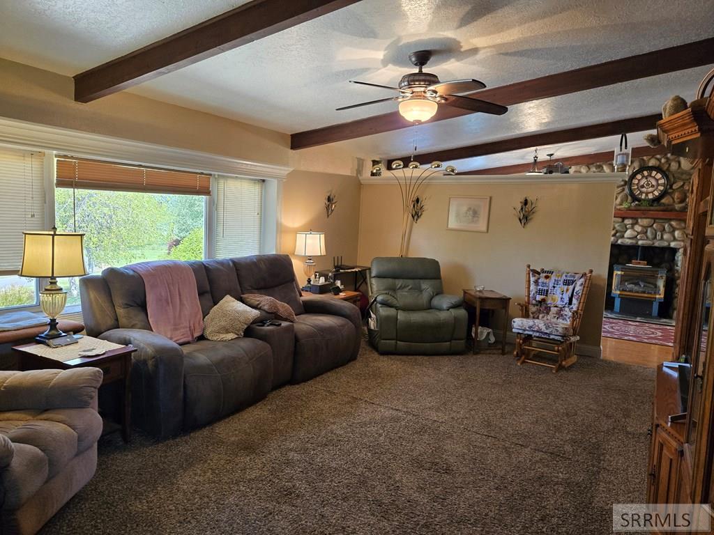 674 N 2800 E Property Photo 23