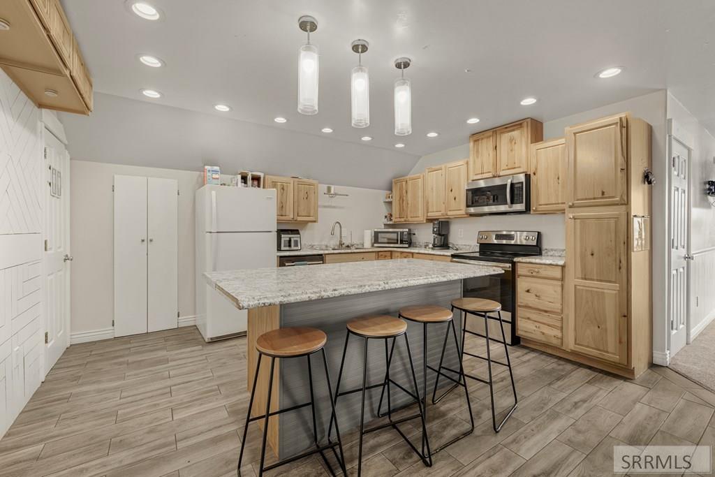 3735 Hirschi Loop Road Property Photo 75