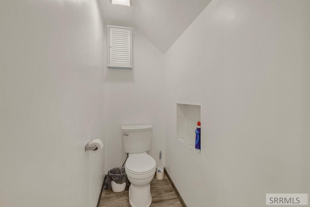 3735 Hirschi Loop Road Property Photo 77
