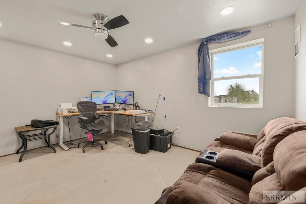 3735 Hirschi Loop Road Property Photo 86