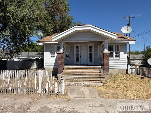 340 W Connor Street Property Photo 1