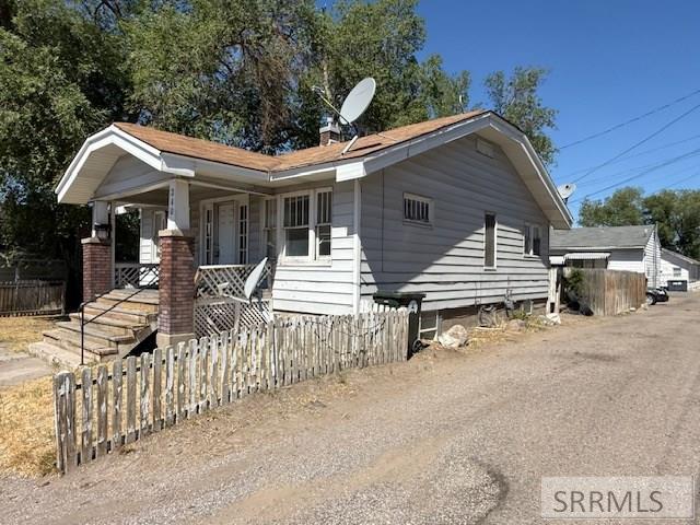 340 W Connor Street Property Photo 2